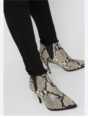 Zara Snake-Print Pointed Toe Stiletto Ankle Boots - Beige/Black